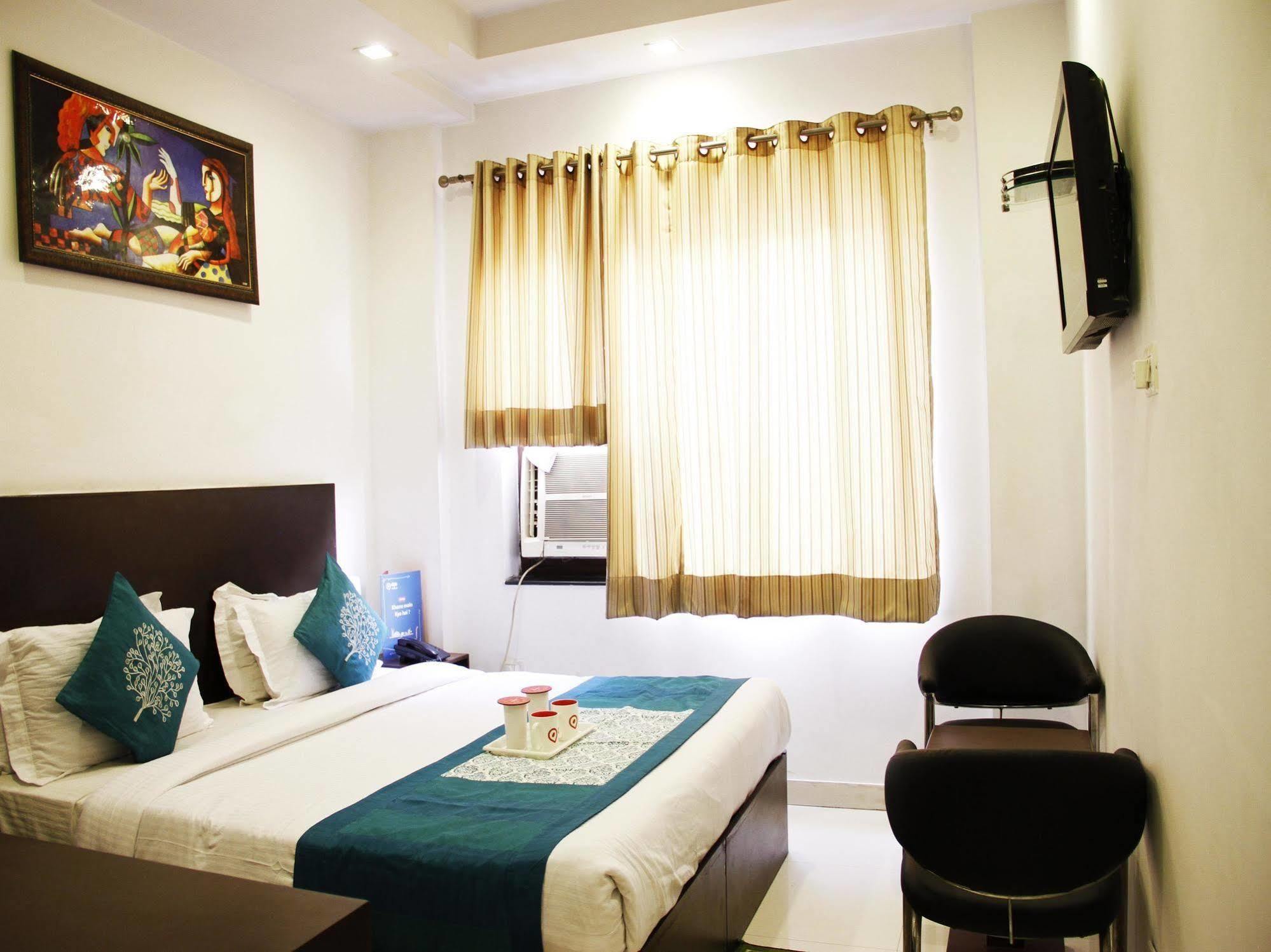 Hotel Siam International デリー エクステリア 写真