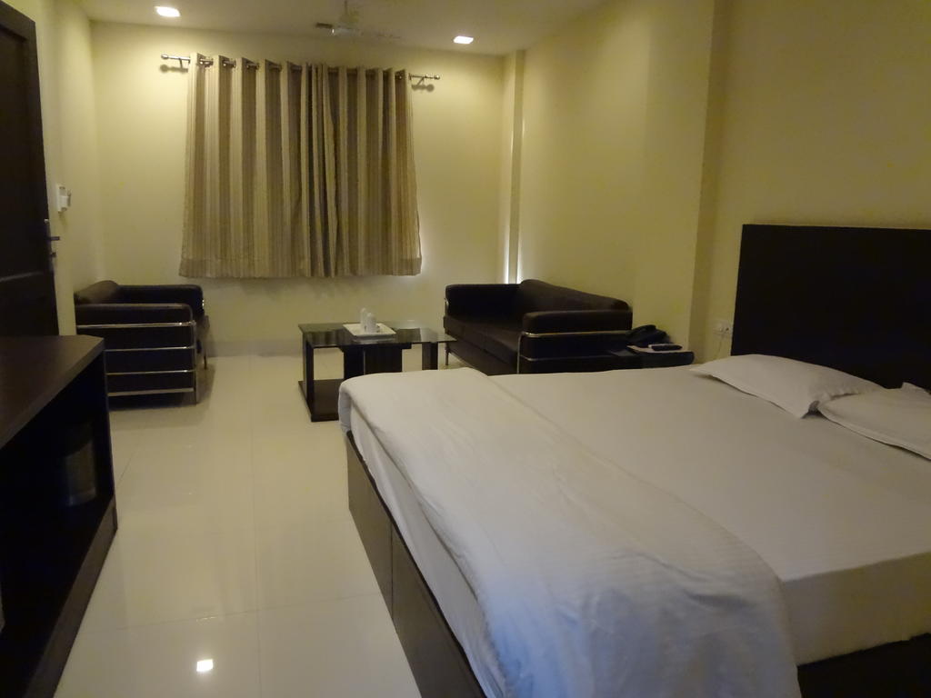 Hotel Siam International デリー 部屋 写真